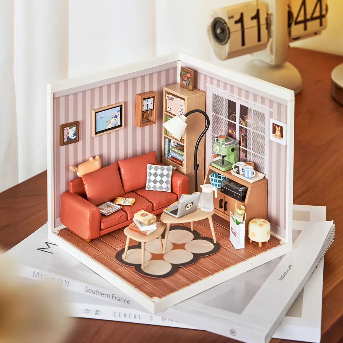 Rolife Super Creator | Cozy Living Lounge