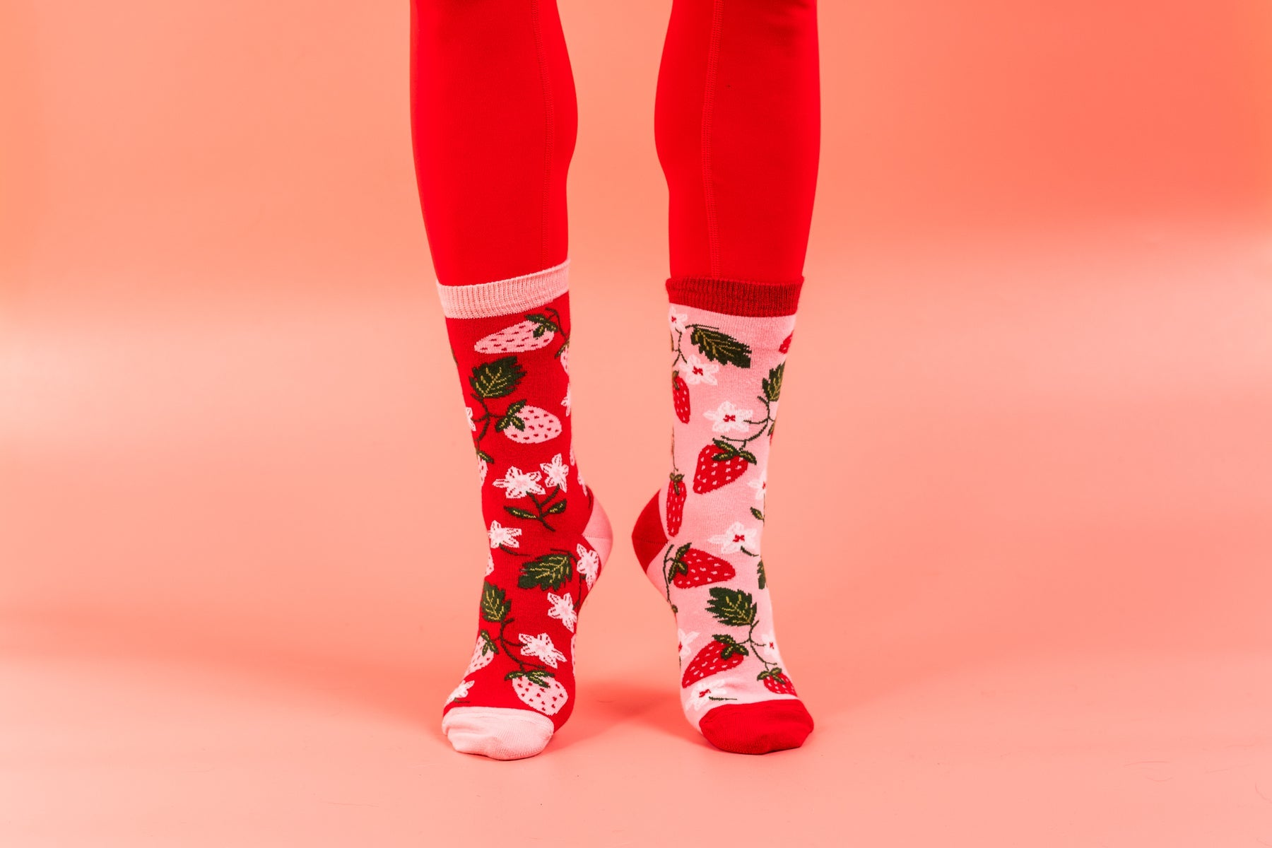 Friday Sock Co. | Women's Socks | Strawberry