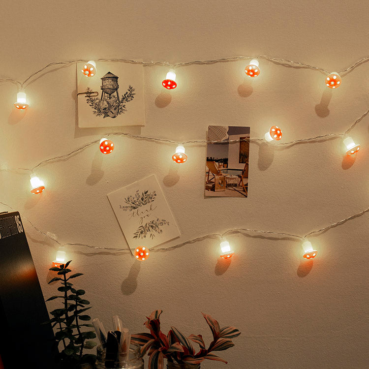 Kikkerland | Mushroom LED String Lights