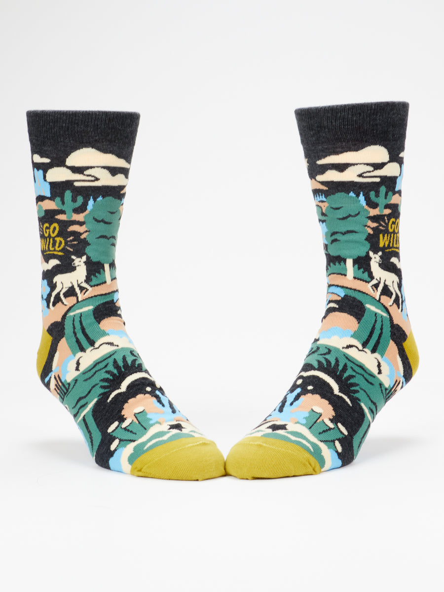 Blue Q | Men's Crew Socks | Go Wild