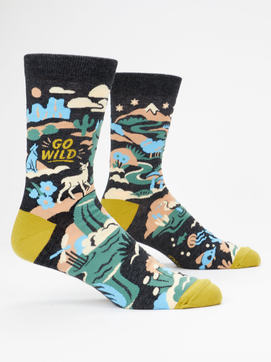 Blue Q | Men's Crew Socks | Go Wild